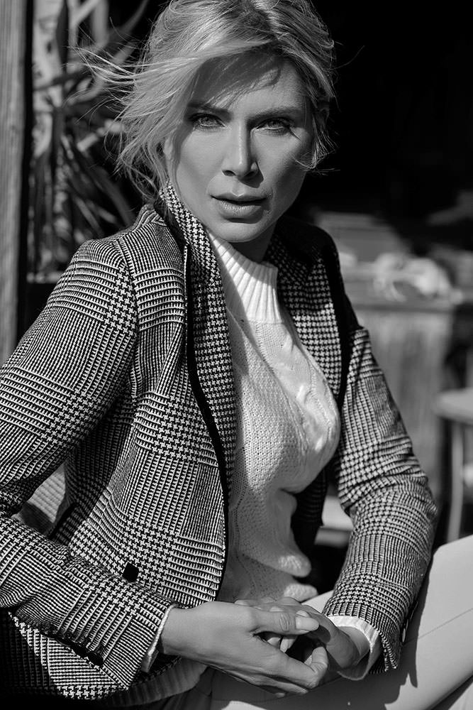 Model: Jennifer 77953