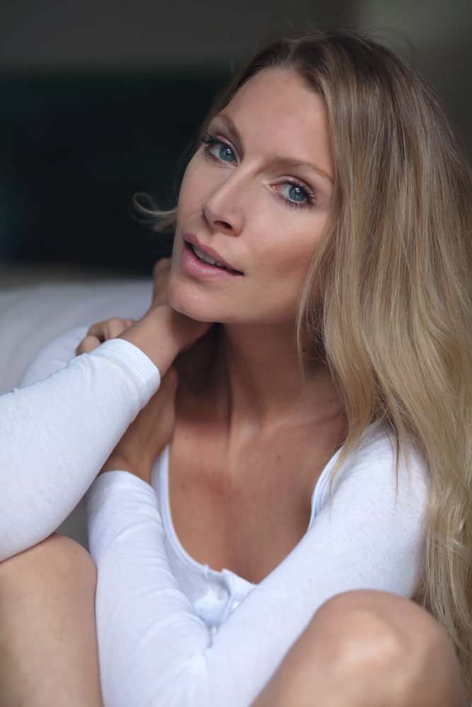 Model: Jennifer 24888