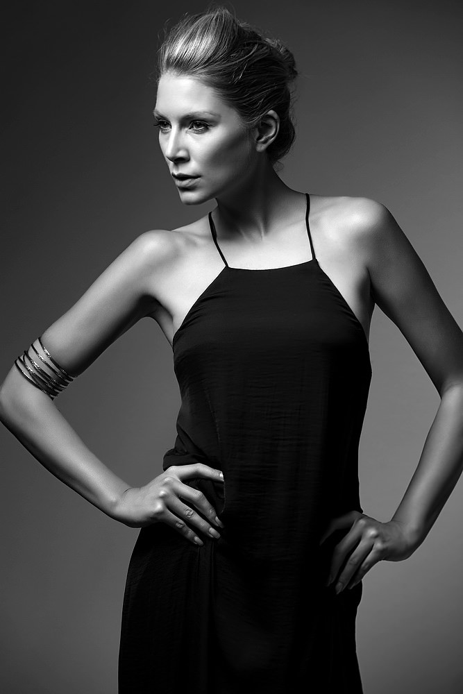 Model: Jennifer 26224