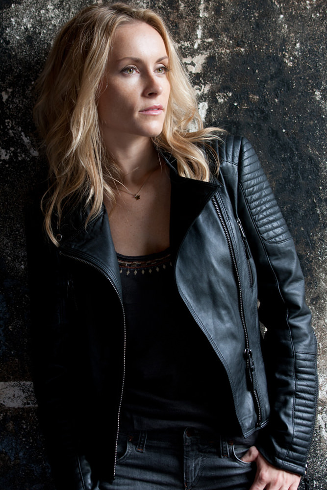 Model: Kathleen 25192