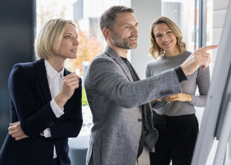 Model: Matthias 100071