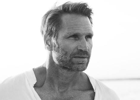 Model: Sebastian 90219