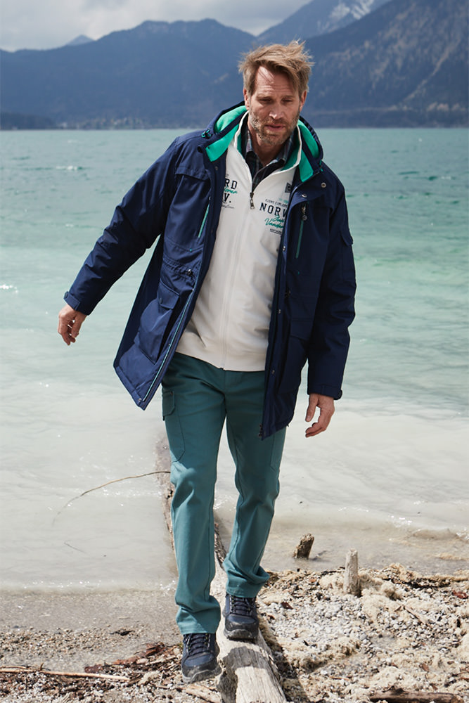 Model: Sebastian 97099
