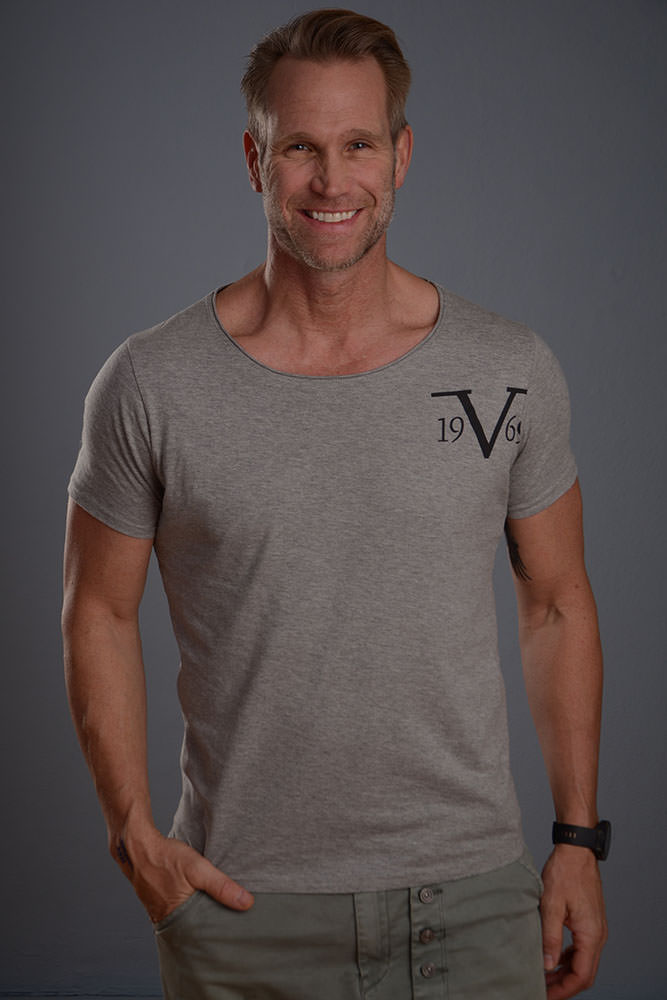 Model: Sebastian 98501