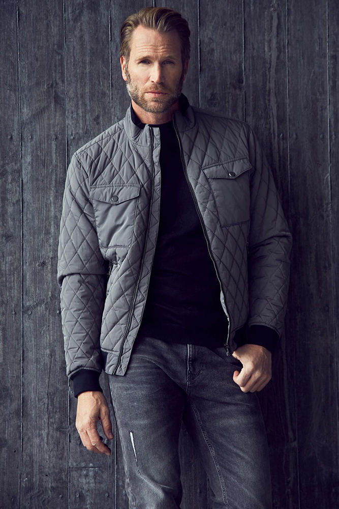 Model: Sebastian 65518