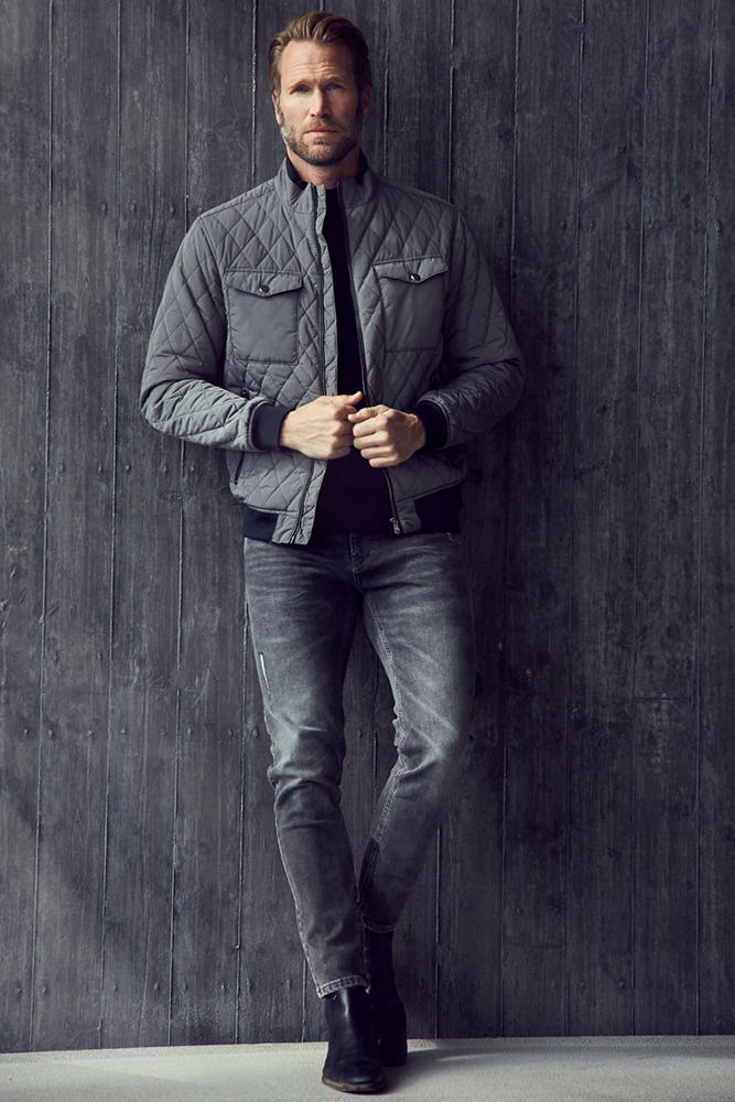 Model: Sebastian 65519