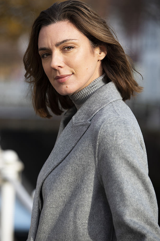 Model: Camille 79998