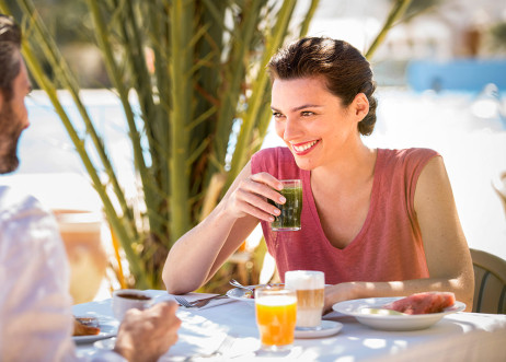 Model: Camille 64293