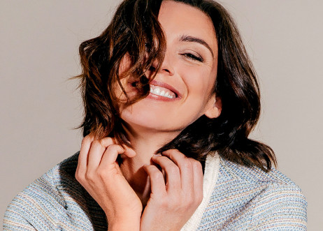 Model: Camille 64294