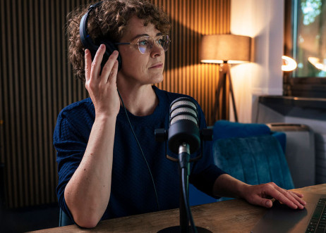 Model: Claudia 97019