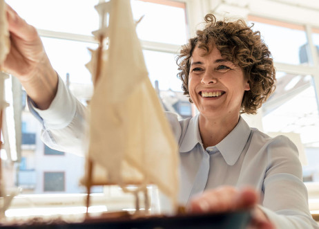 Model: Claudia 97025