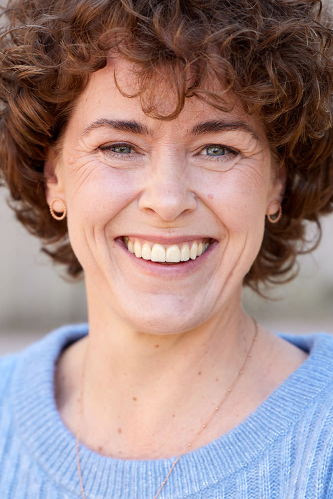 Model: Claudia 97027