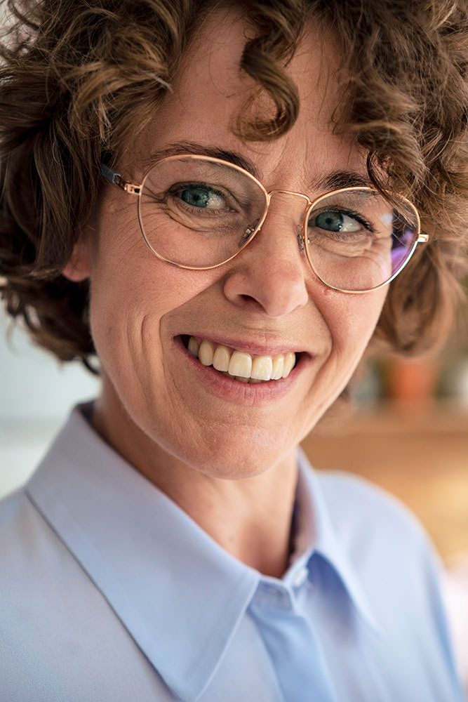 Model: Claudia 97044