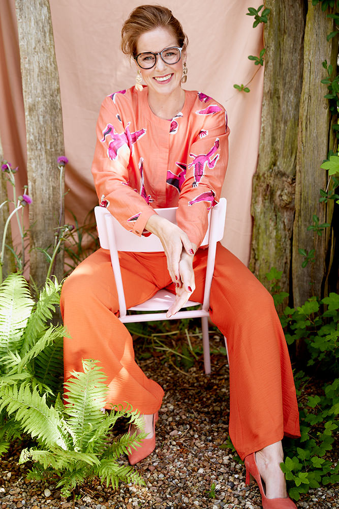 Model: Claudia 97062