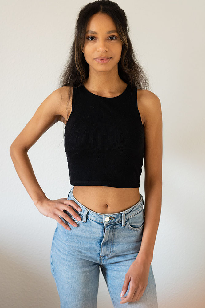 Model: Esther 102440