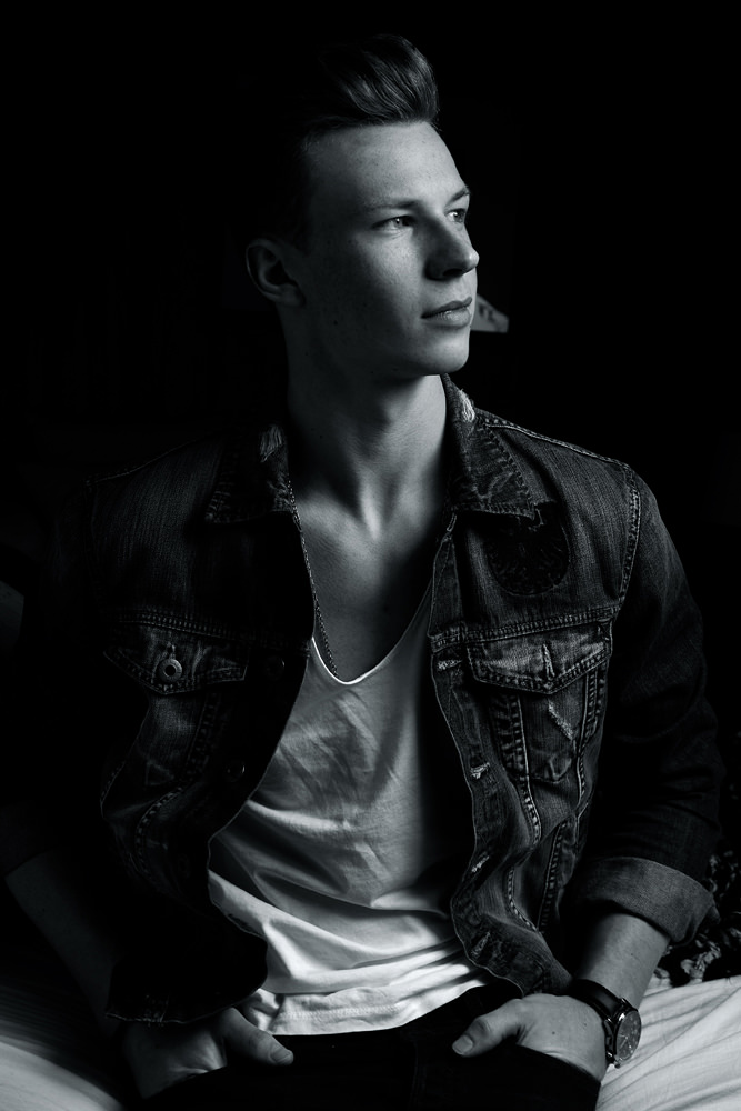 Model: Sylvester 25859