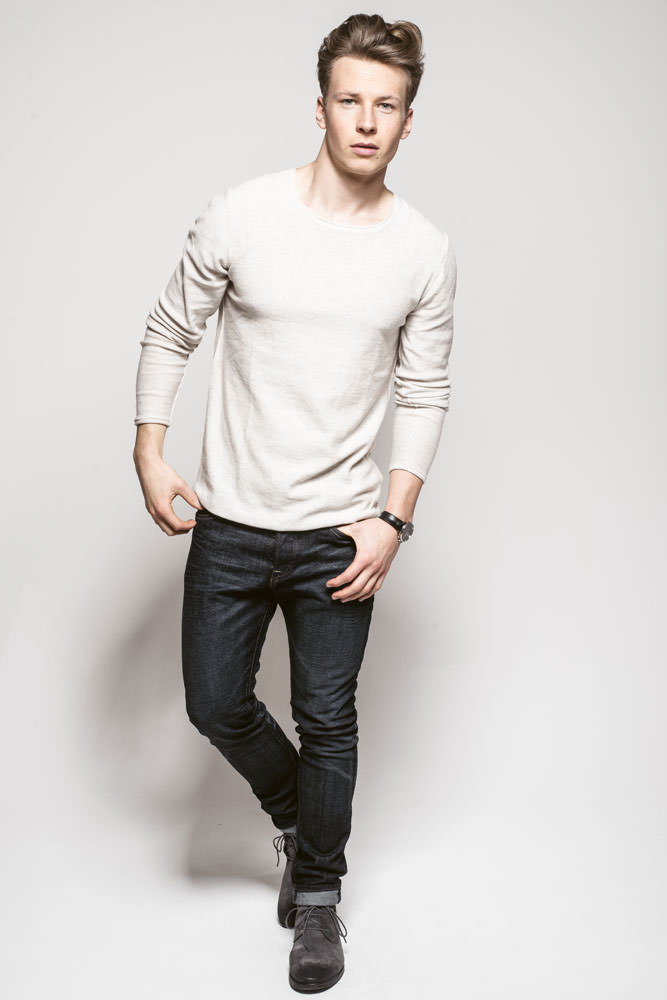 Model: Sylvester 30164