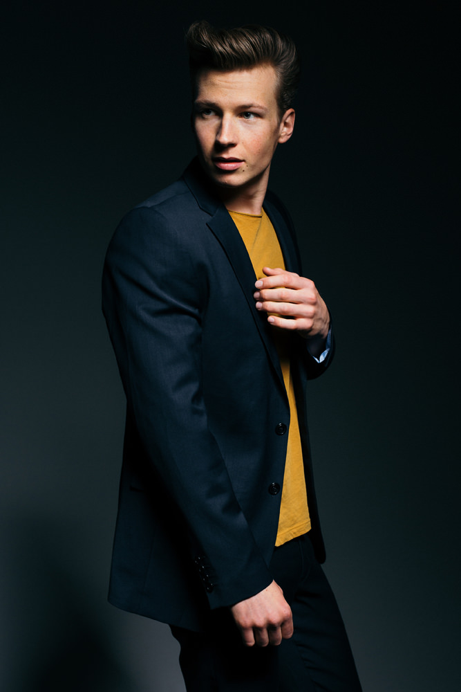 Model: Sylvester 35839