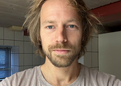 Model: Sebastian 116704