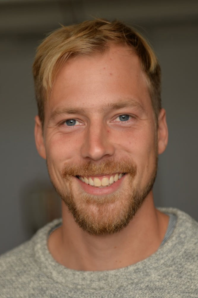 Model: Sebastian 34823