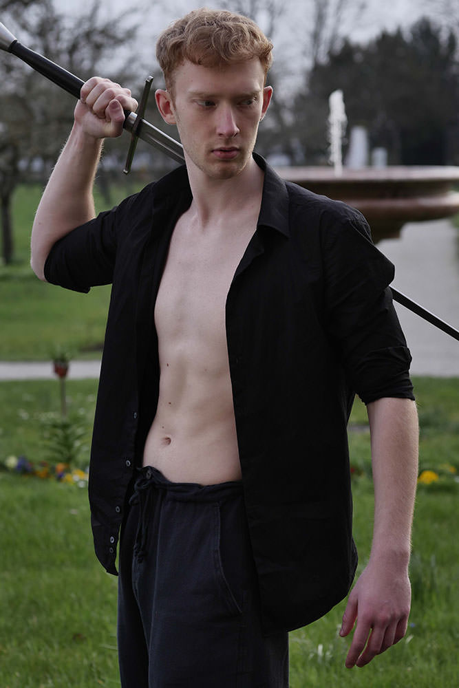 Model: Jaroslaw 113206