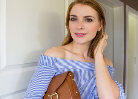 Model: Christina 49456