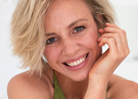 Model: Frederike 94988