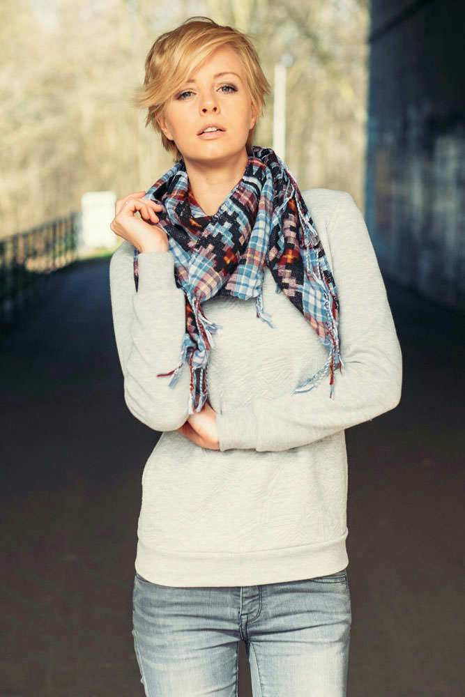 Model: Frederike 31707