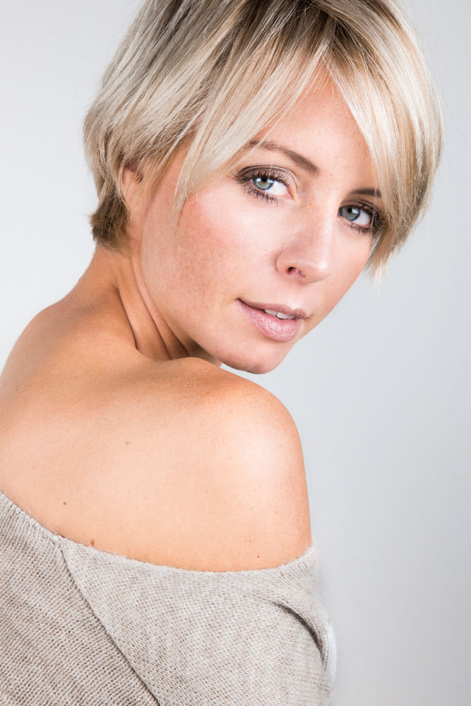 Model: Frederike 45081