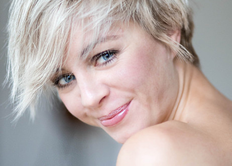 Model: Frederike 56495