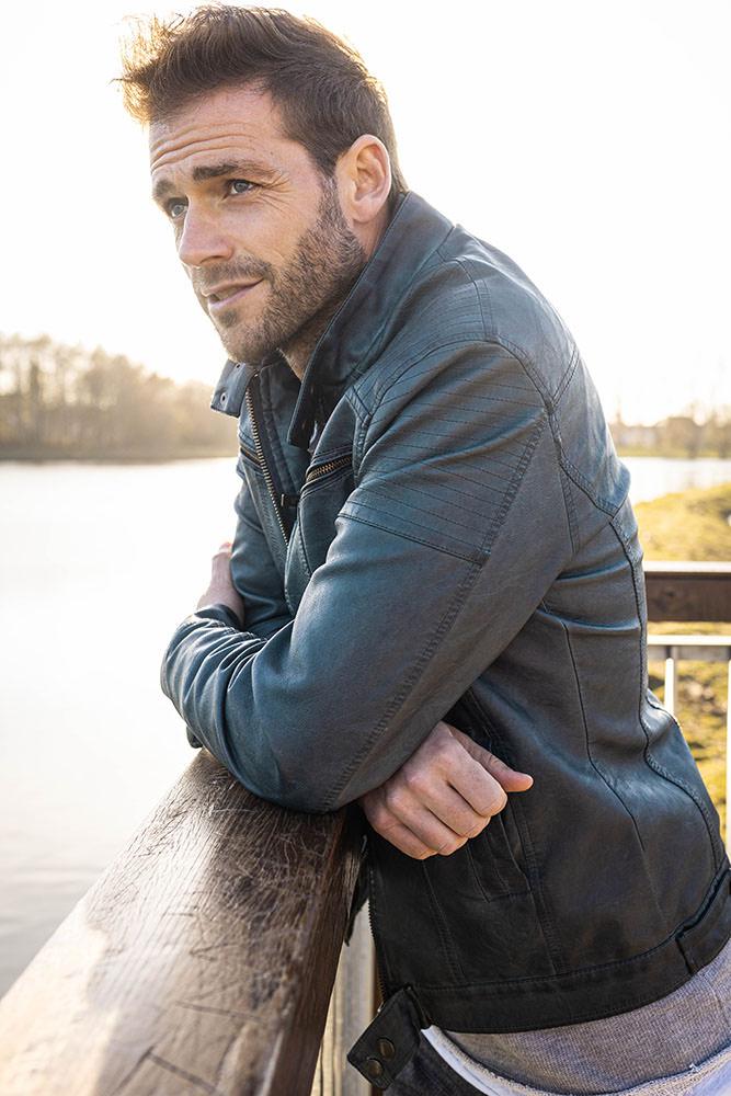 Model: Bernd 87520
