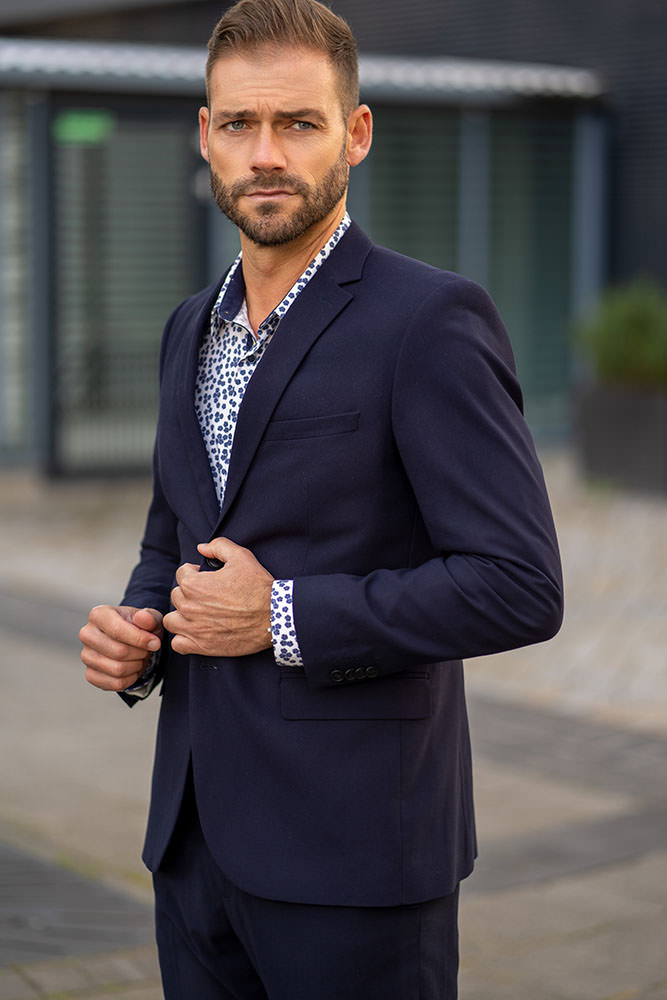 Model: Bernd 104447