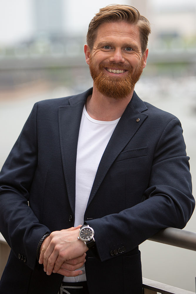 Model: Philipp 98388