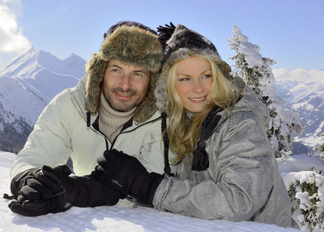 Model: Alexandra 27551