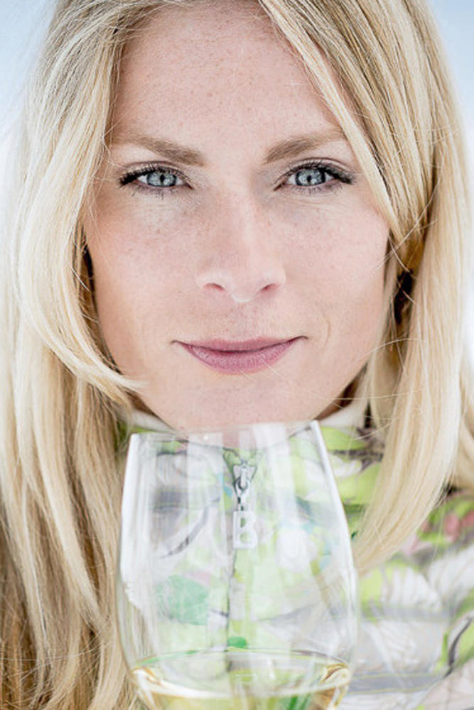 Model: Alexandra 41857