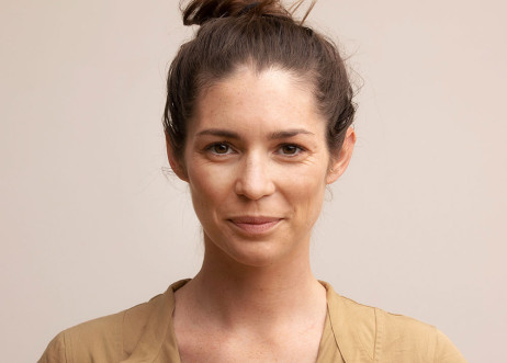 Model: Cathrin 84949