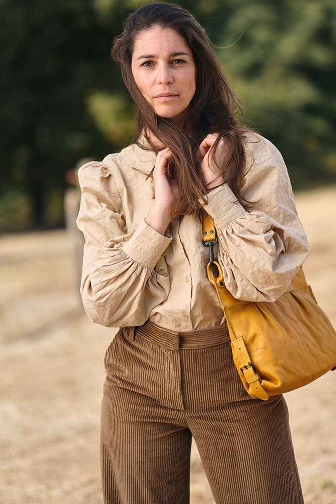 Model: Cathrin 98561