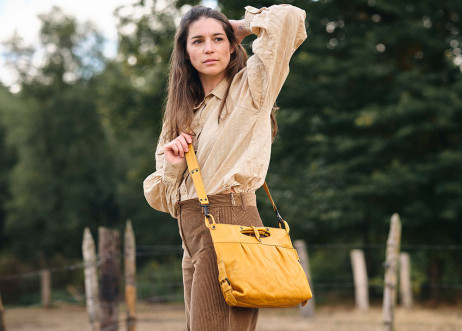 Model: Cathrin 98564