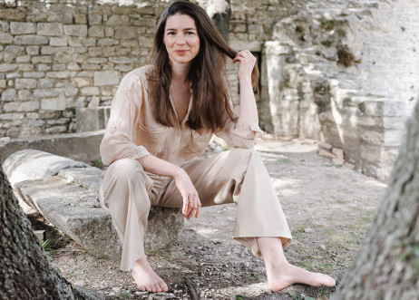 Model: Cathrin 100688