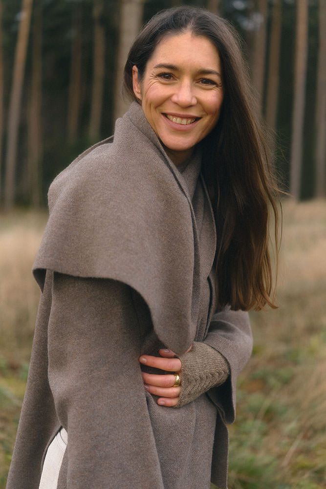 Model: Cathrin 111358