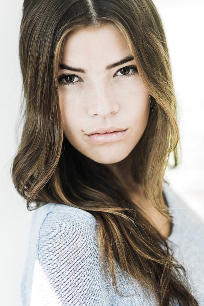 Model: Felicia 32277