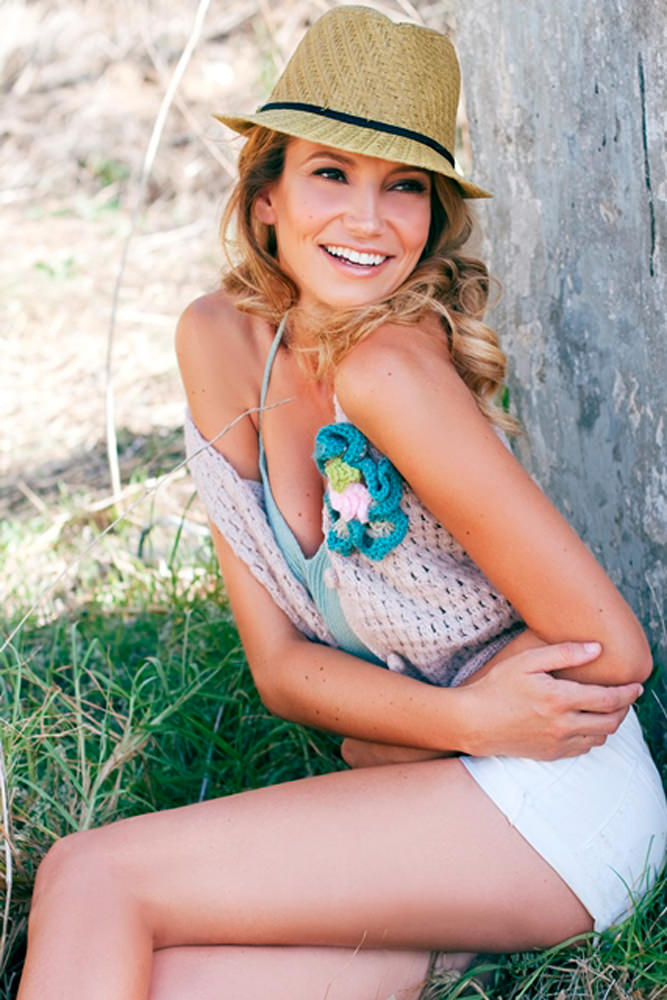 Model: Natasha 28589