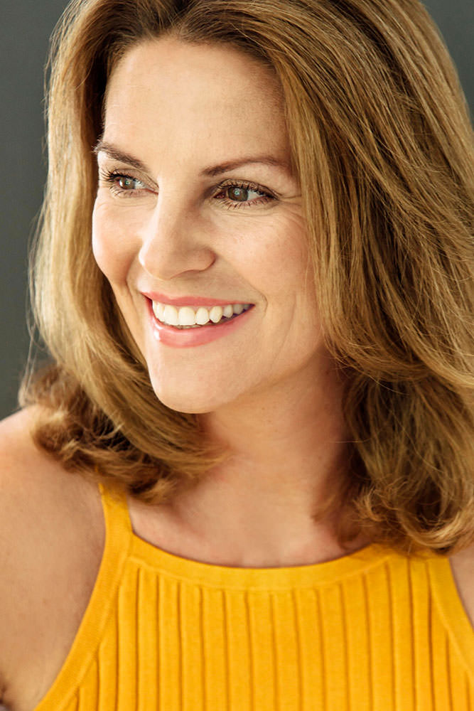 Model: Alexandra 74858