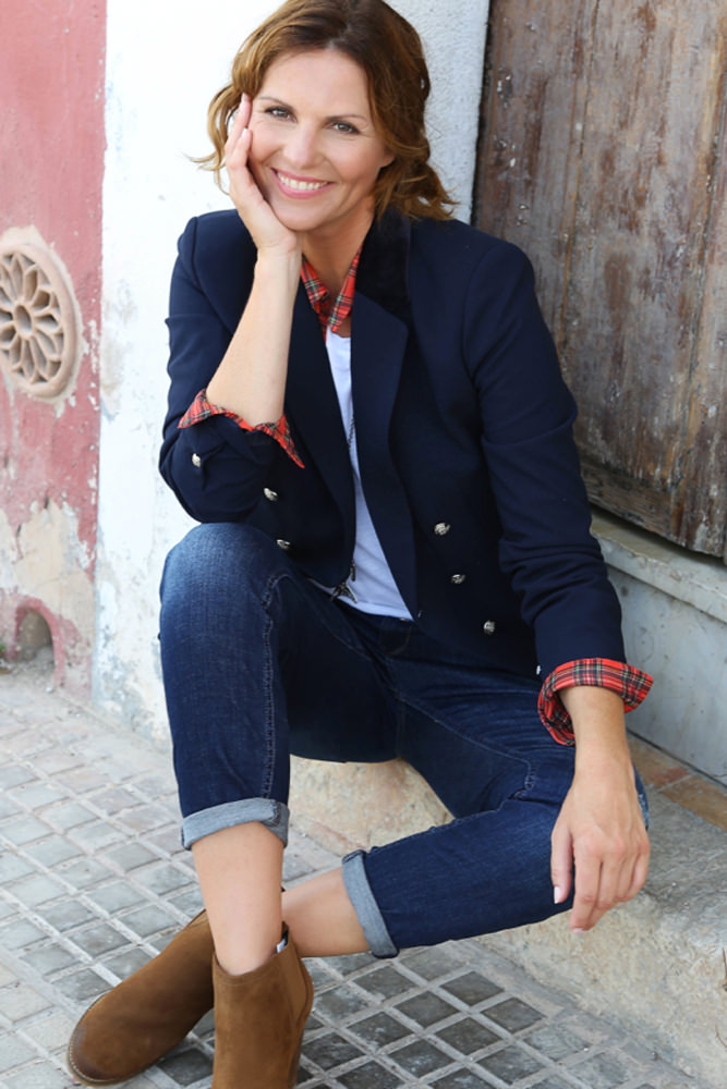 Model: Alexandra 29077