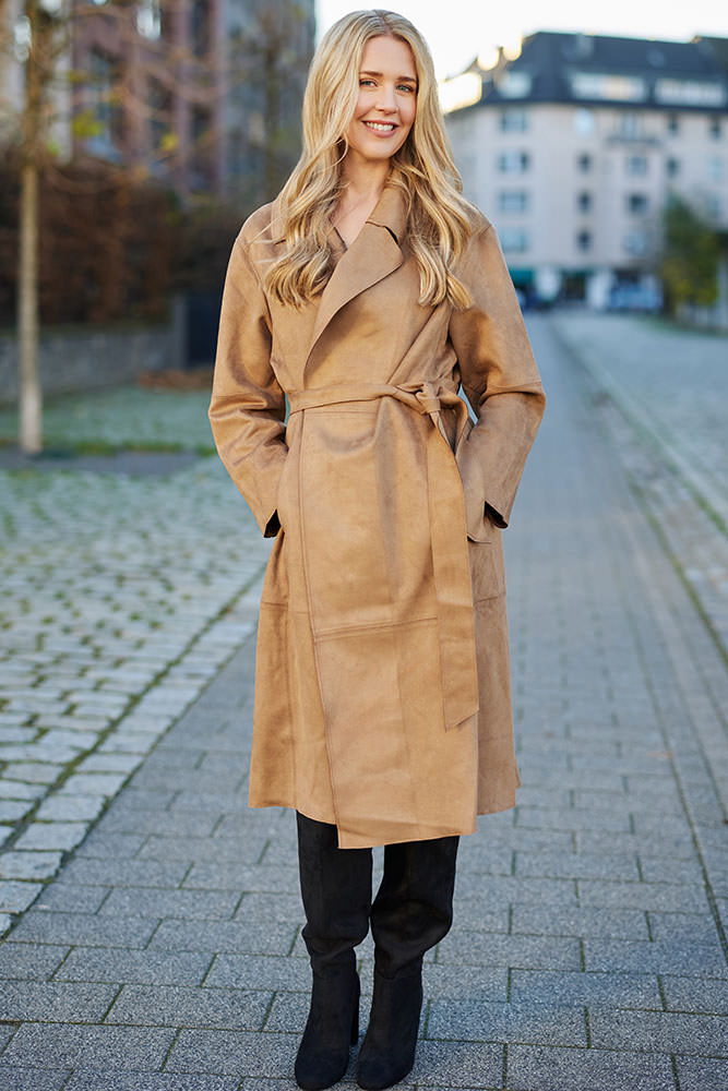 Model: Katrin 112412