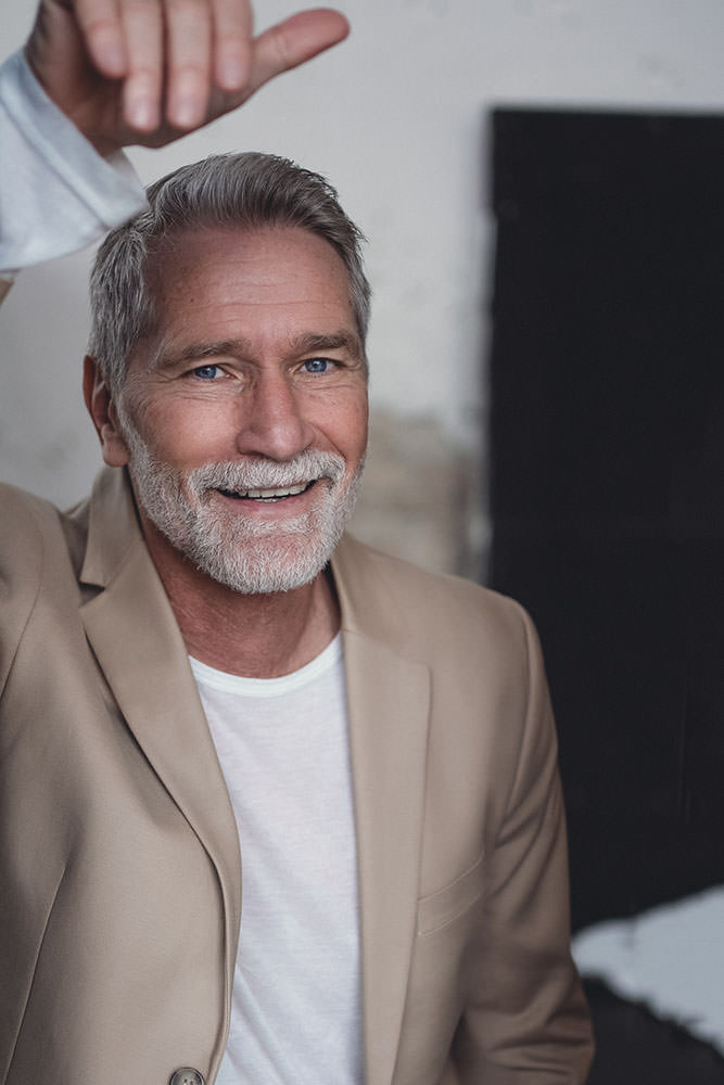 Model: Alexander 100920