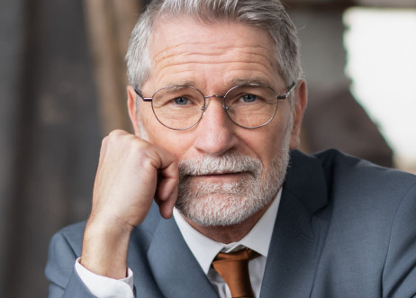 Model: Alexander 100966