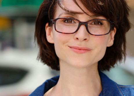 Model: Caroline 84586