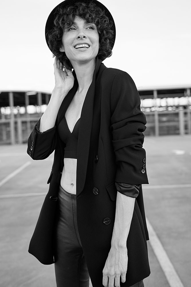 Model: Caroline 84605