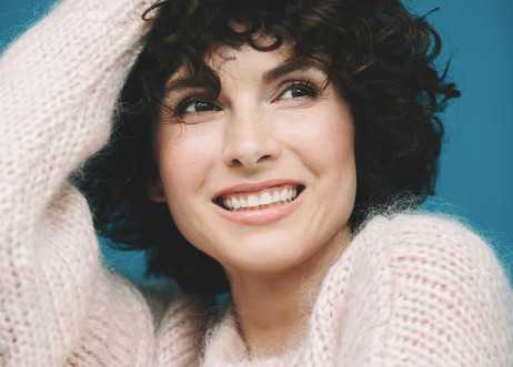 Model: Caroline 84606